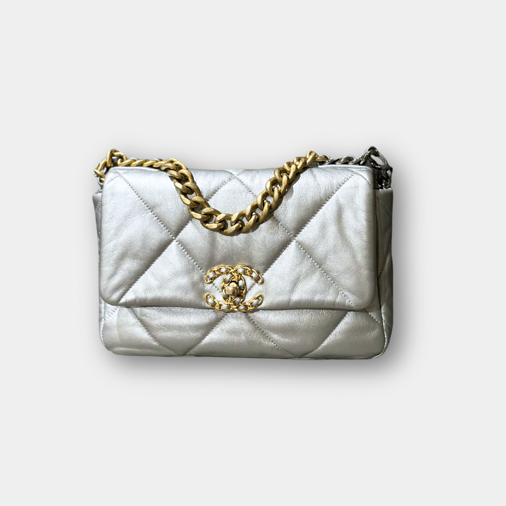 Preowned Chanel 19 Small Silver Handbag | Save more than 50% off Preowned Chanel 19 Small Silver Handbag | Save more than 50% off