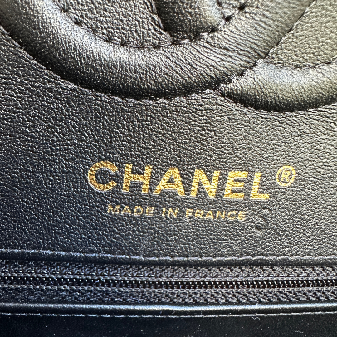 Chanel Microchip 2023 Patchwork Bi-colour Medium Flap Bag Kelly's Authentic Boutique