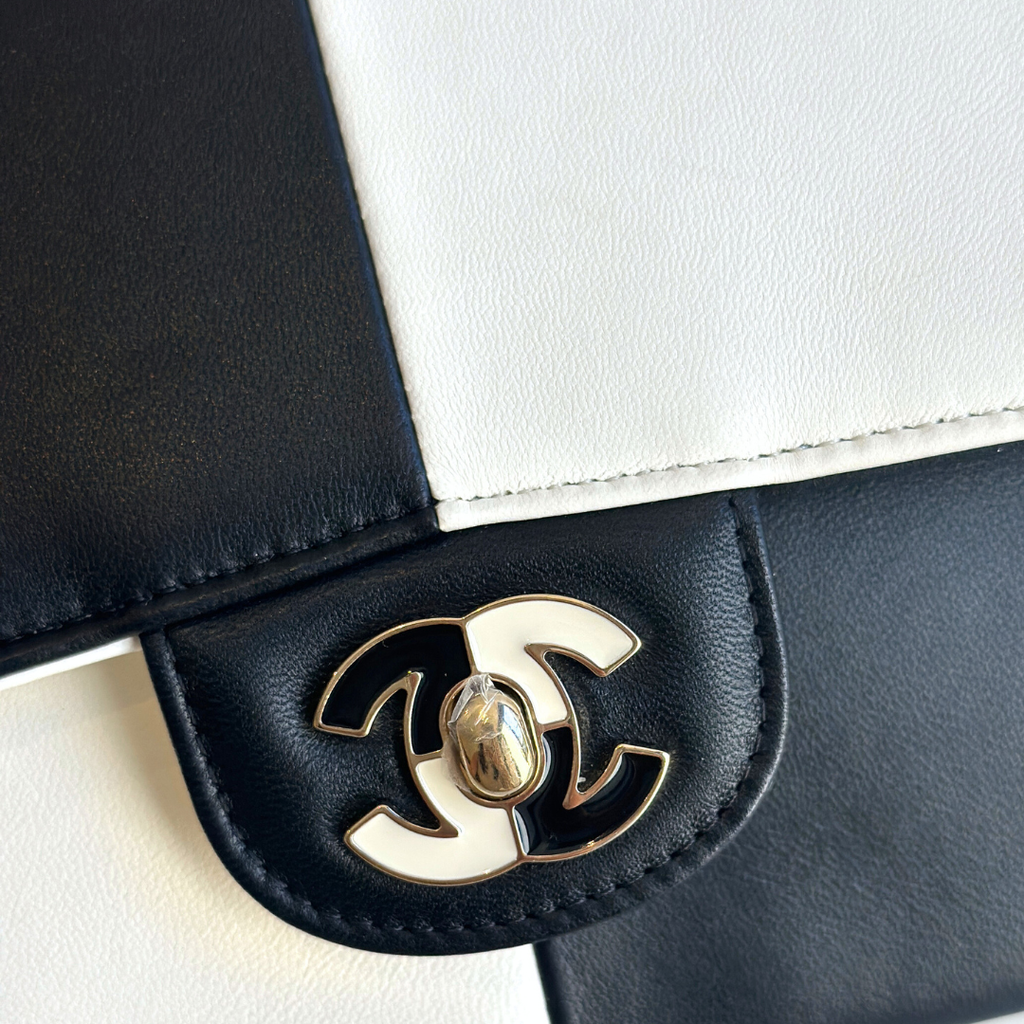 Chanel Microchip 2023 Patchwork Bi-colour Medium Flap Bag Kelly's Authentic Boutique