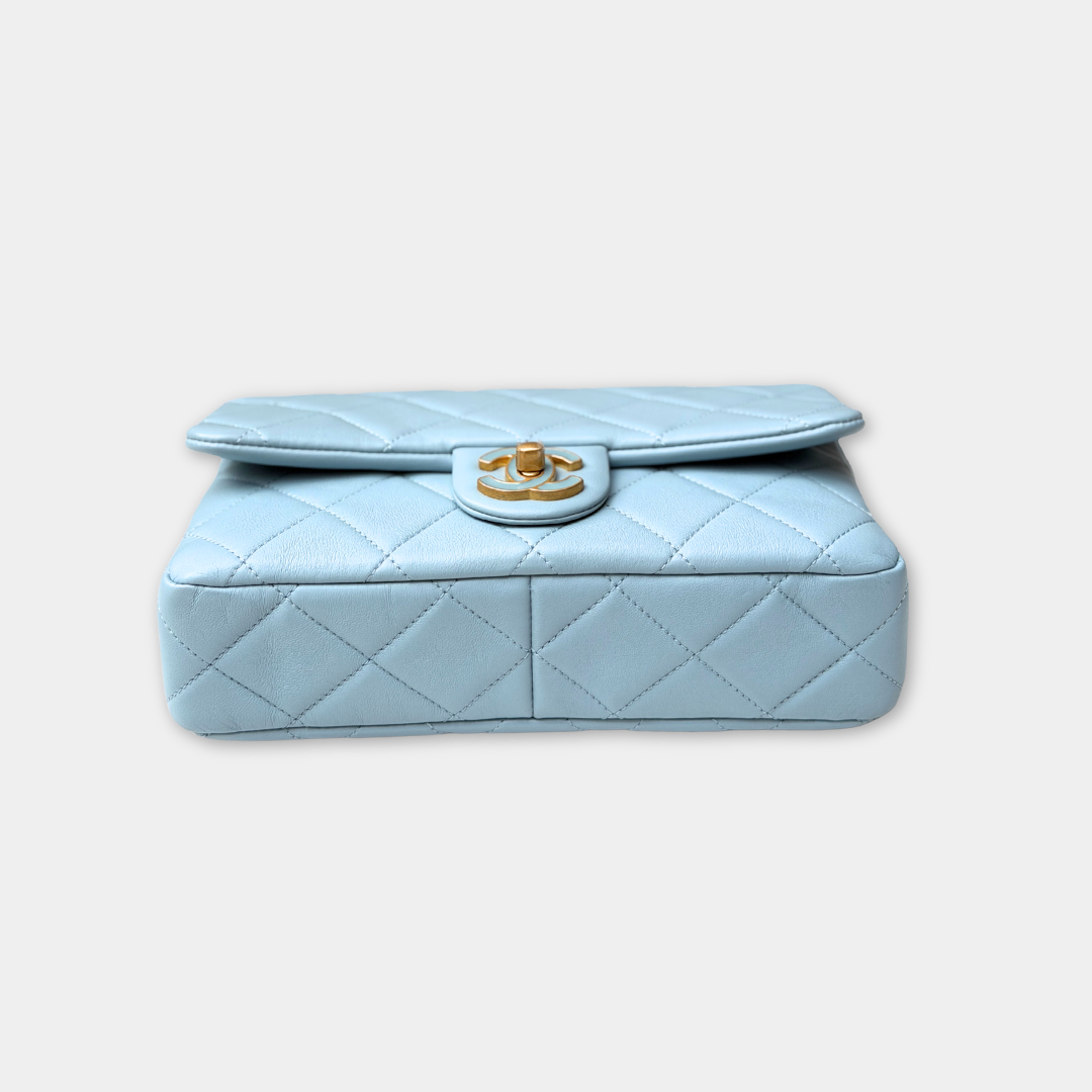 Microchipped 22P Baby Blue Medium Lambskin Enamel Shoulder Bag Kelly's Authentic Boutique